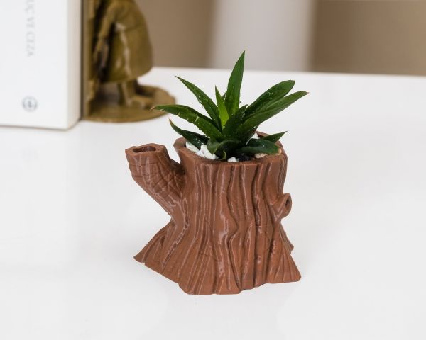 3D printed Old Tree Stump Succulent Planter